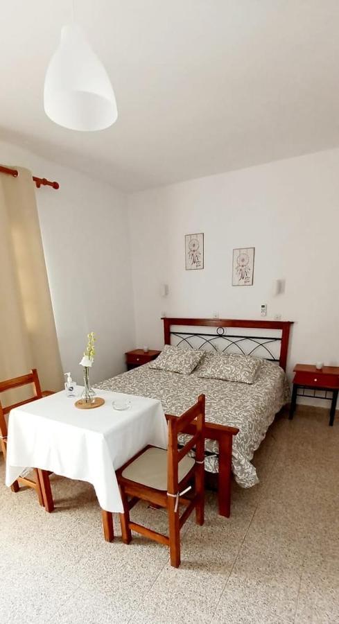 Pefkos Filoxenia Aparthotel