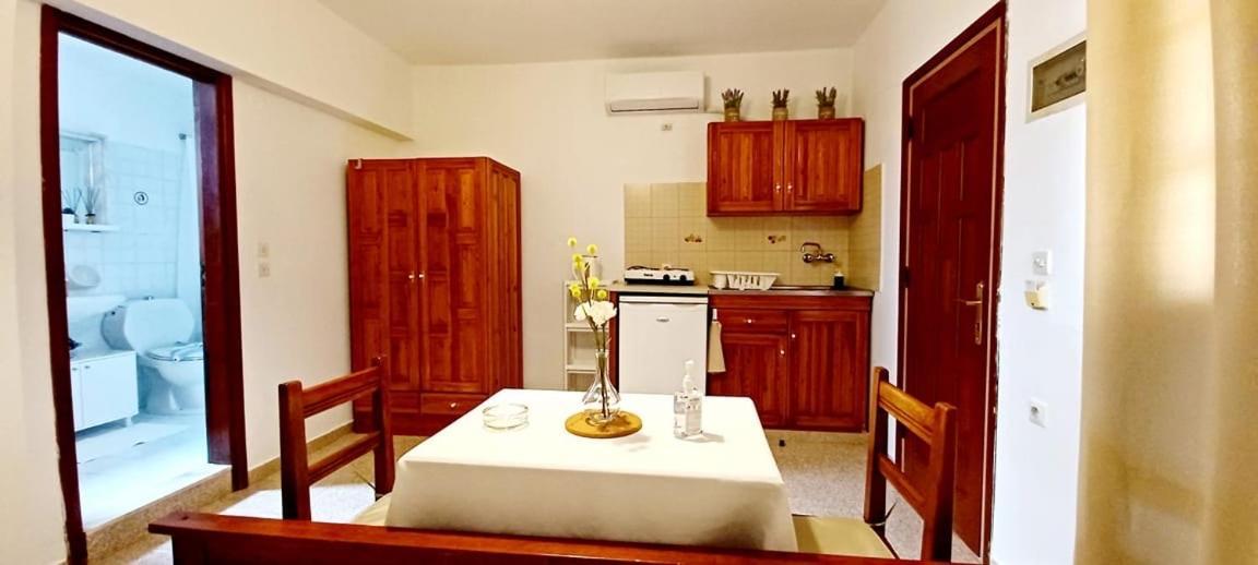 Pefkos Filoxenia Aparthotel Pefki