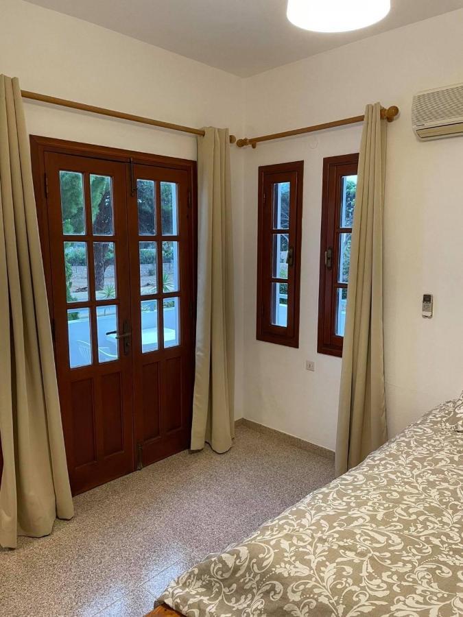Pefkos Filoxenia Aparthotel