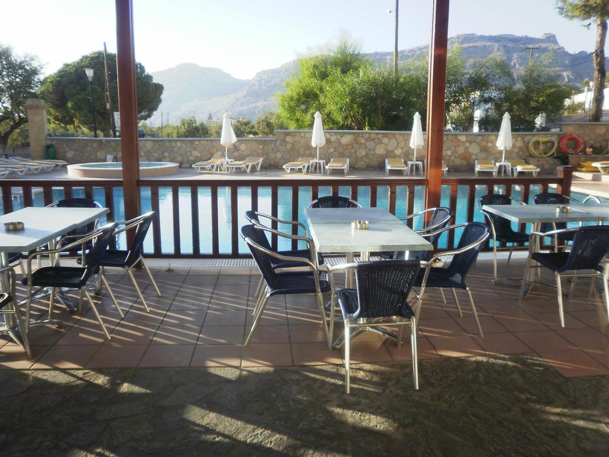 Pefkos Filoxenia Aparthotel *