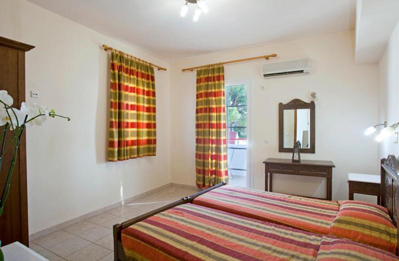 Aparthotel Pefkos Filoxenia